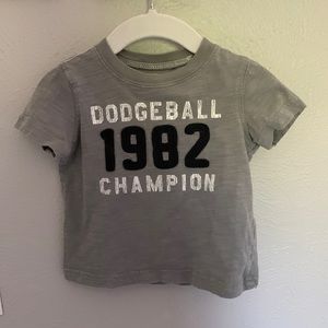 Carter’s T-shirt 9 months EUC